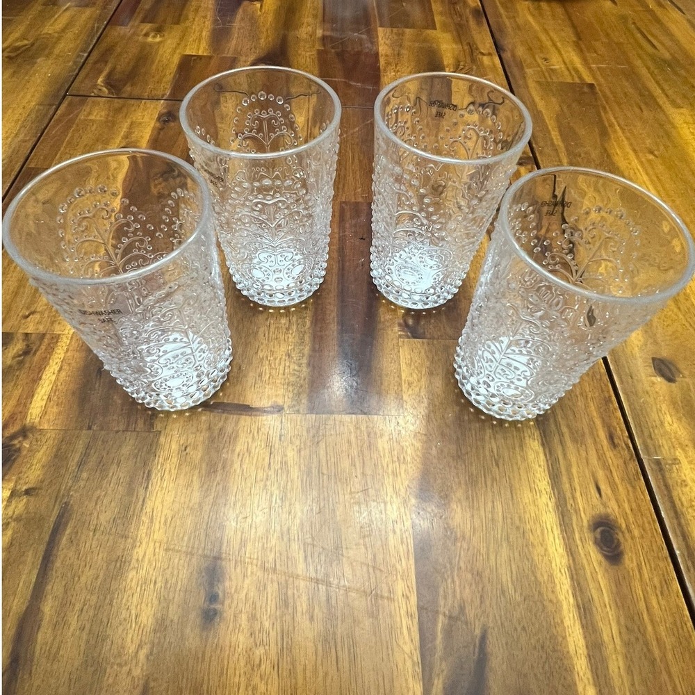Drinking Glasses Set of 4 OS Clear Very Good Embossed Textured Scroll - Picture 3 of 6